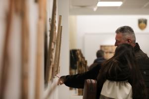 GLS Trebnje - odprtje razstave Utelesenje casa 27022020, foto Alenka STrazisar Lamovsek (33)